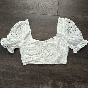 Cloud Ten Small White Top